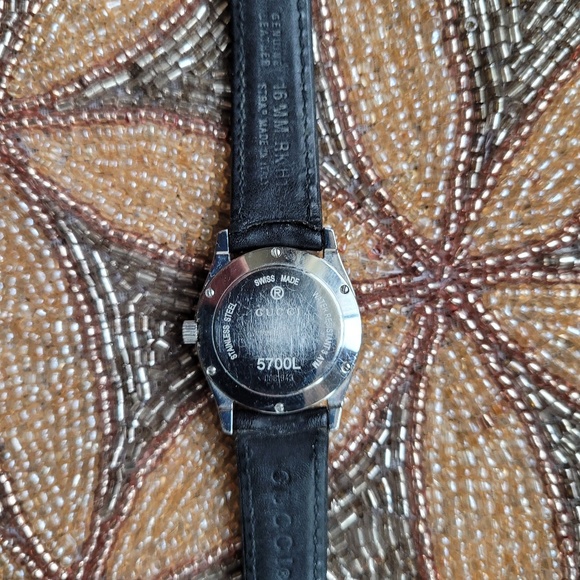 Leather Gucci Watch